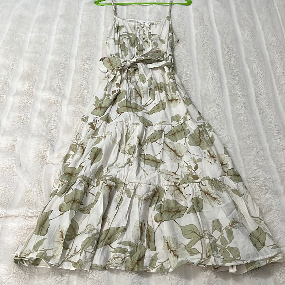 Cute leaf midi dress